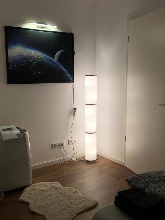 Moderne Wohnung Mit 4 Betten Bochum Esterno foto
