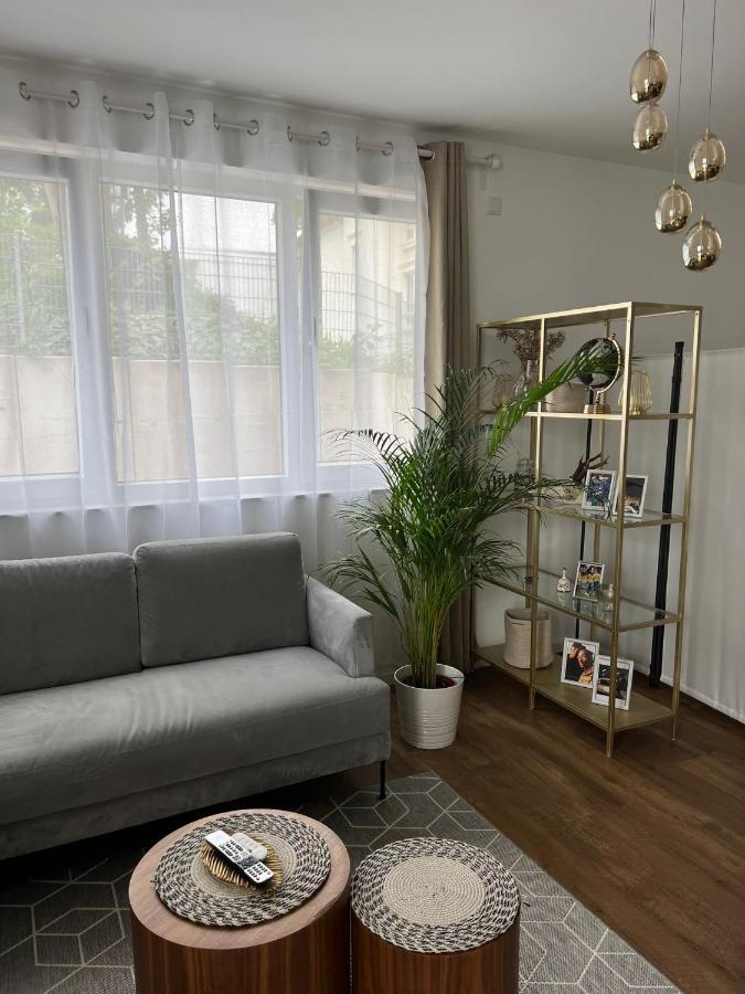 Moderne Wohnung Mit 4 Betten Bochum Esterno foto